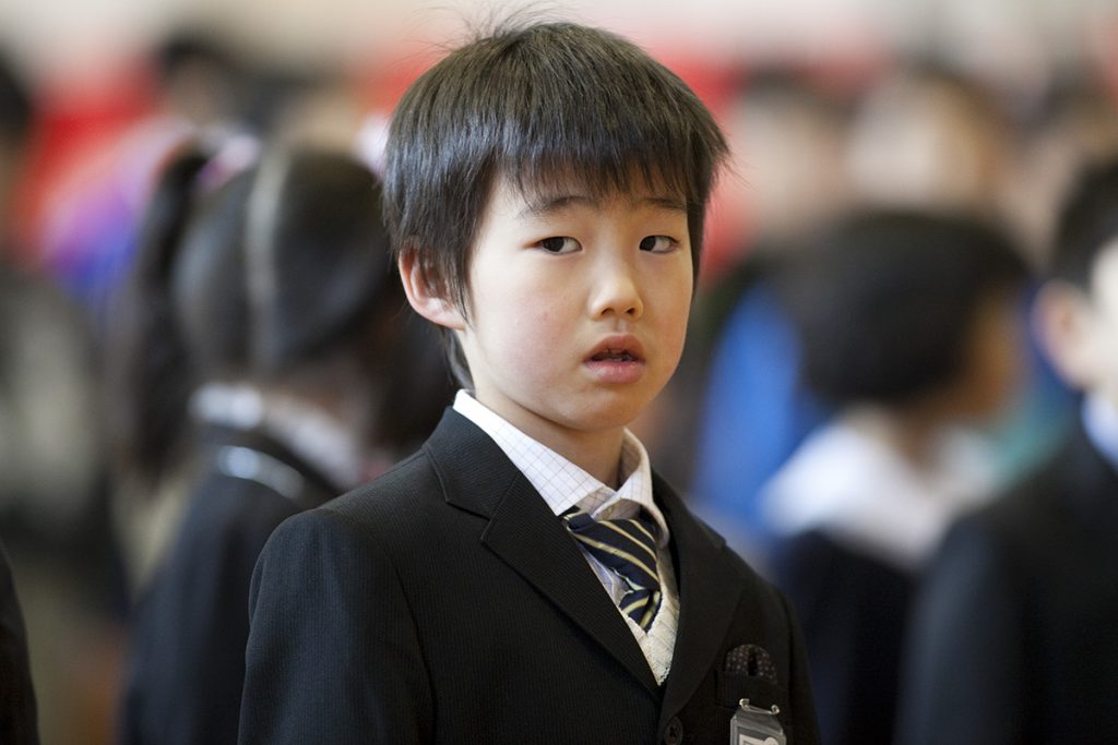 東日本大震災 被災地の小学生 入学から卒業まで ２ 古くて新しいランドセル 小学一年生