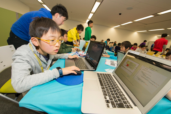 プログラミングでゲームを作るスーパー小学生 小学一年生 4月号連動企画 小学一年生